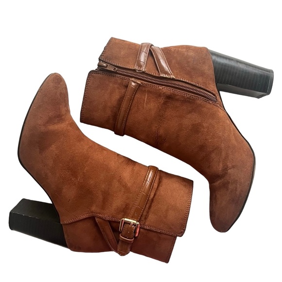 H&M Size 8 Brown Suede 3.5” Boots - Picture 3 of 6